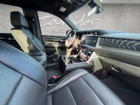 Used 2022 GMC Yukon Denali image 28