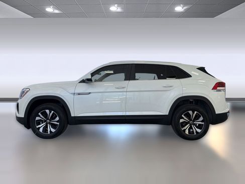 New 2026 Volkswagen Atlas Cross Sport SE AWD/4WD image 2