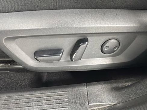 Certified 2021 Nissan Rogue SV AWD/4WD image 11