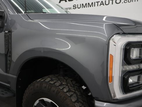 Used 2023 Ford F250 XLT w/ Black Appearance Package AWD/4WD image 27