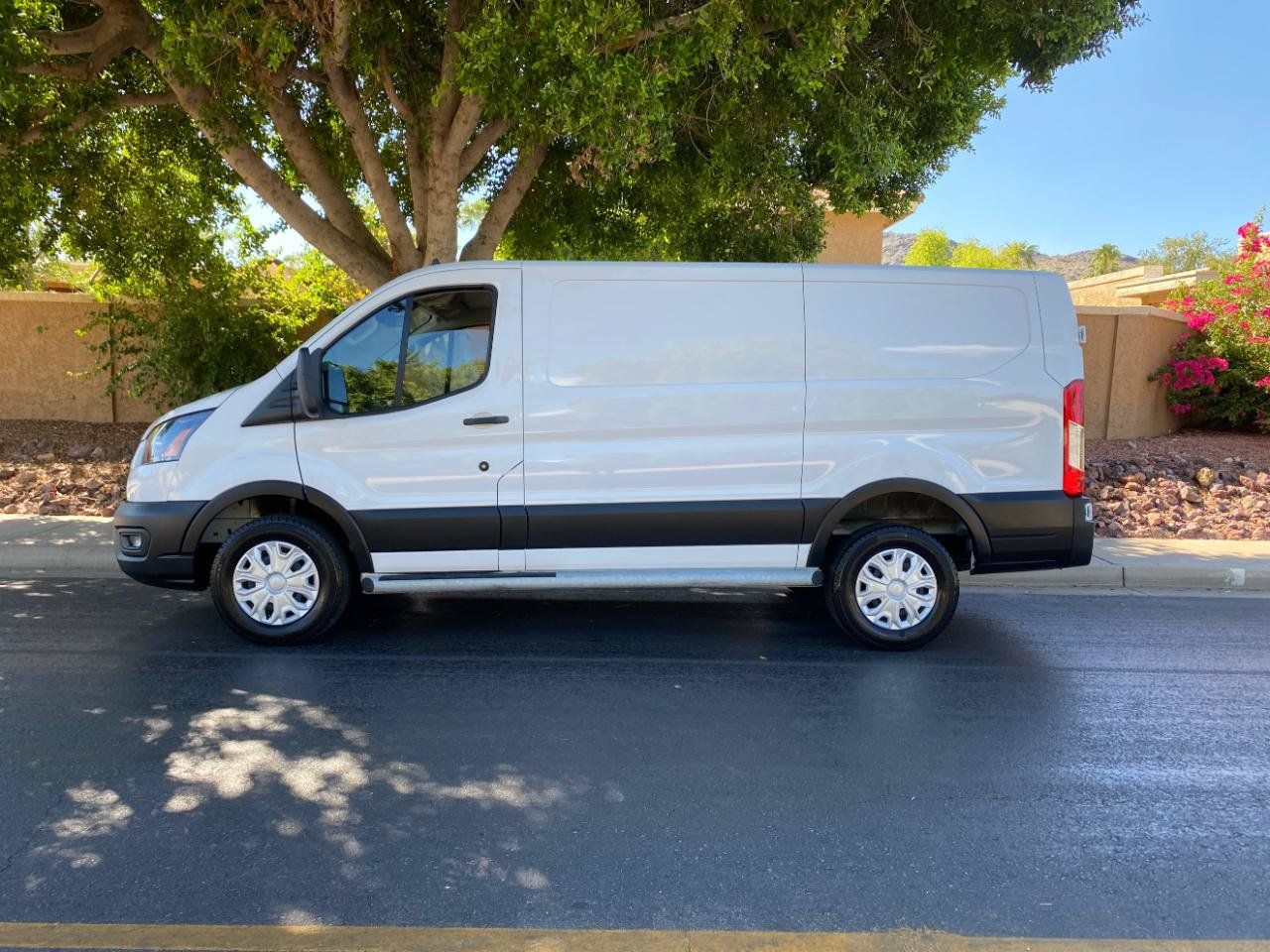Used 2025 Ford Transit 250 Low Roof w/ Exterior Upgrade Package RWD image 53