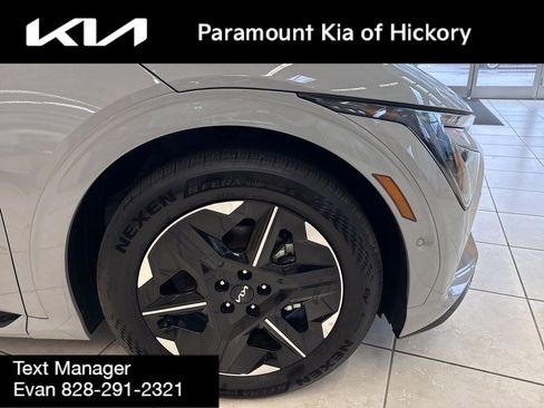 Used 2025 Kia EV6 GT-Line image 4