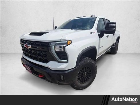 New 2026 Chevrolet Silverado 2500 ZR2 AWD/4WD image 1