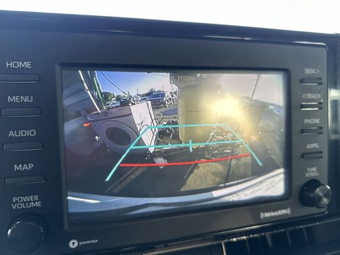 Used 2020 Toyota RAV4 LE image 25