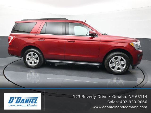 Used 2019 Ford Expedition XLT w/ Equipment Group 202A AWD/4WD image 7