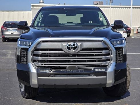 Used 2023 Toyota Tundra Limited image 12