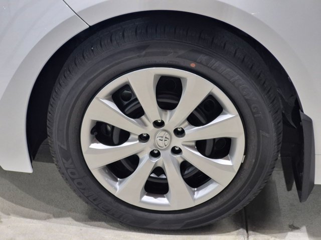 New 2027 Toyota Corolla LE FWD image 9