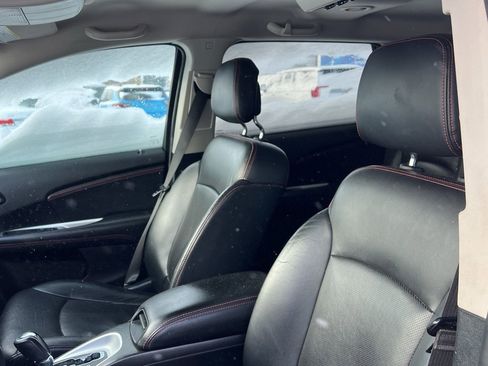 Used 2018 Dodge Journey GT w/ Driver Convenience Group image 10