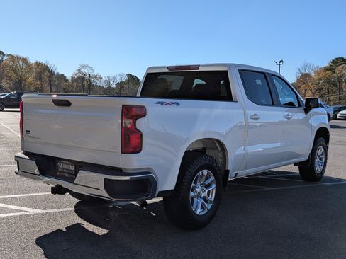 Used 2025 Chevrolet Silverado 1500 LT image 9