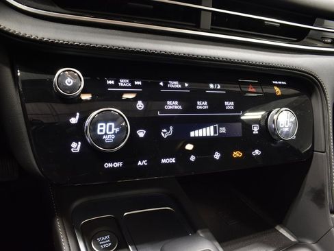 Certified 2025 INFINITI QX60 Luxe w/ Cargo Package image 25