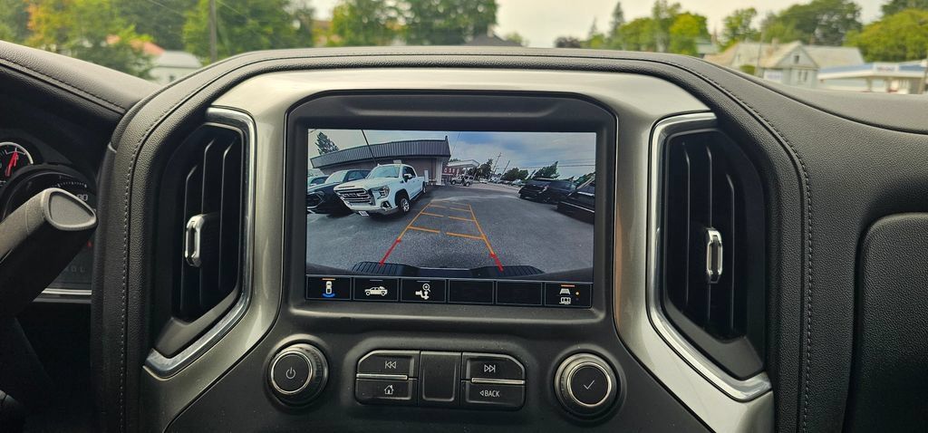 Used 2021 Chevrolet Silverado 3500 LTZ w/ LTZ Convenience Package AWD/4WD image 22