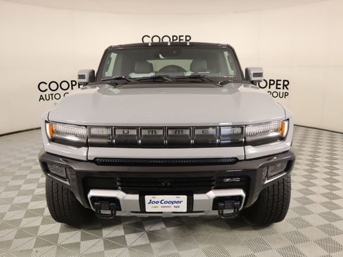 Used 2025 GMC Hummer EV 2X image 9