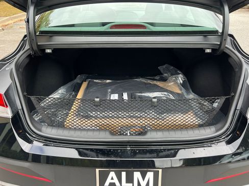 New 2026 Hyundai Elantra Sport image 18