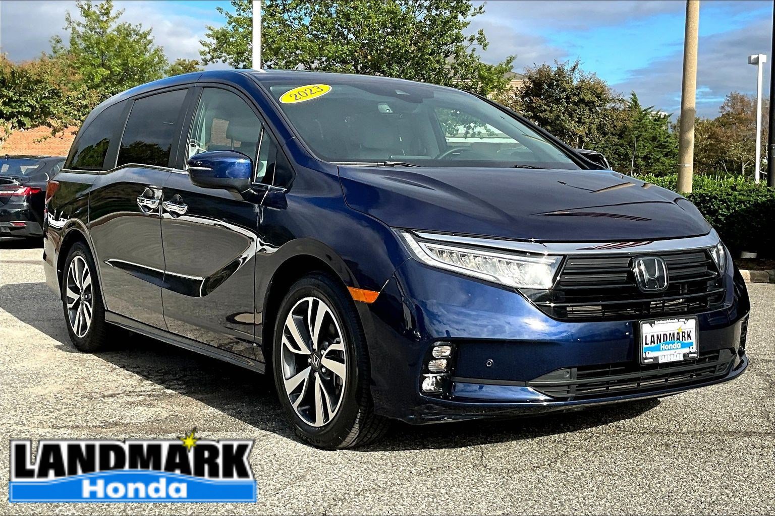 Used 2024 Honda Odyssey Touring image 11