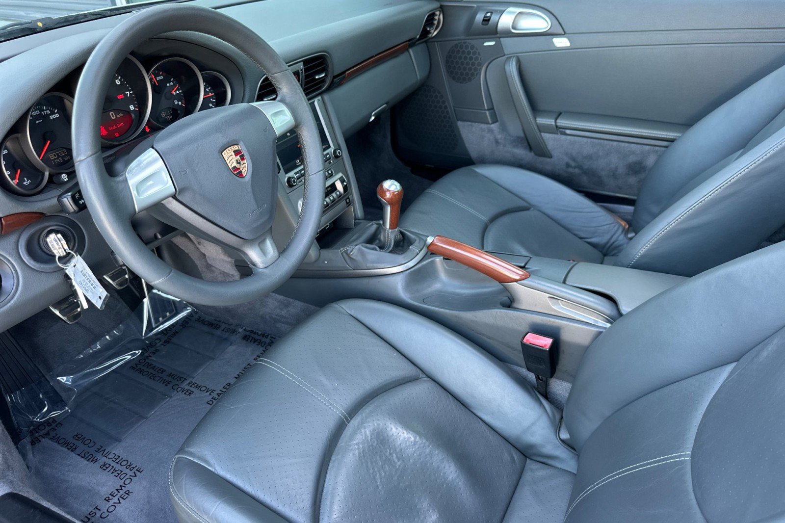 Used 2006 Porsche 911 Carrera RWD image 4