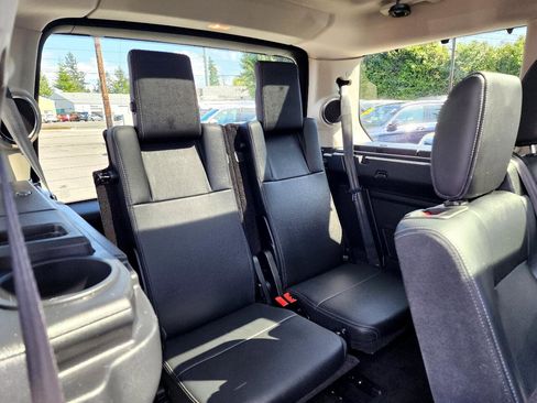 Used 2016 Land Rover LR4 HSE image 27