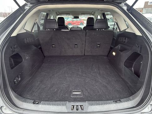 Used 2024 Ford Edge SEL image 21