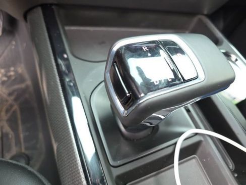 Used 2025 Chevrolet Silverado 1500 ZR2 image 28