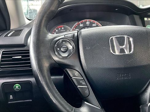 Used 2015 Honda Accord Sport image 10