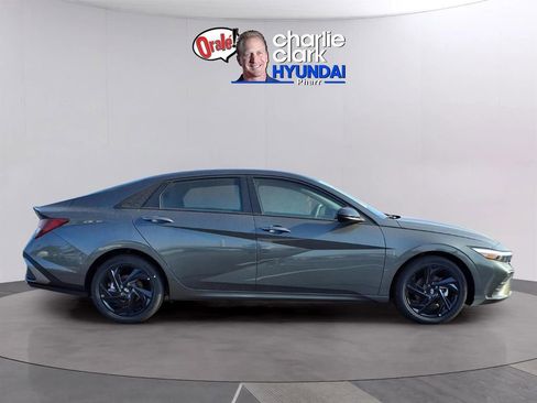New 2026 Hyundai Elantra Sport image 5
