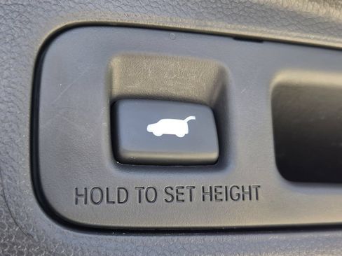 Certified 2025 Honda CR-V Sport Touring image 20
