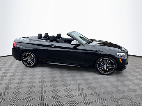 Used 2018 BMW M240i Convertible image 5