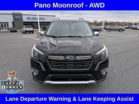 Used 2022 Subaru Forester Touring AWD/4WD image 2