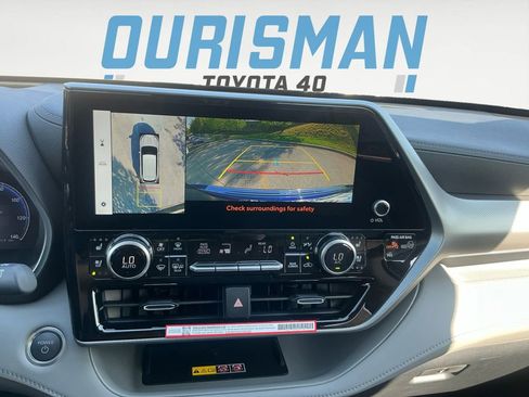 New 2026 Toyota Highlander Platinum AWD/4WD image 21