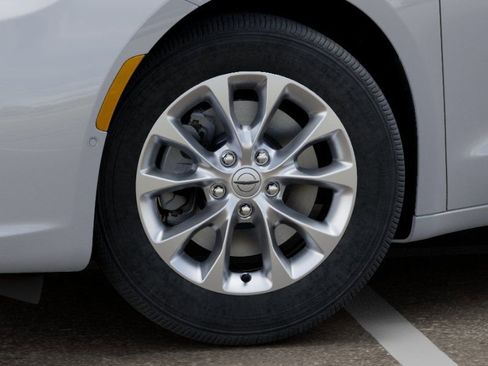 New 2026 Chrysler Pacifica Select AWD/4WD image 8