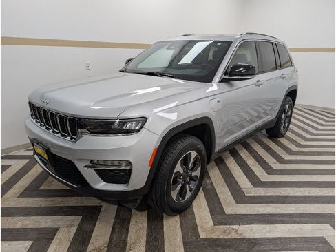 Used 2024 Jeep Grand Cherokee Limited 4xe AWD/4WD image 1
