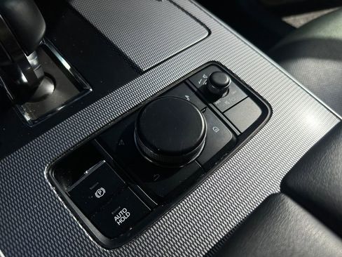 Used 2024 MAZDA CX-90 3.3 Turbo w/ Preferred Plus image 19