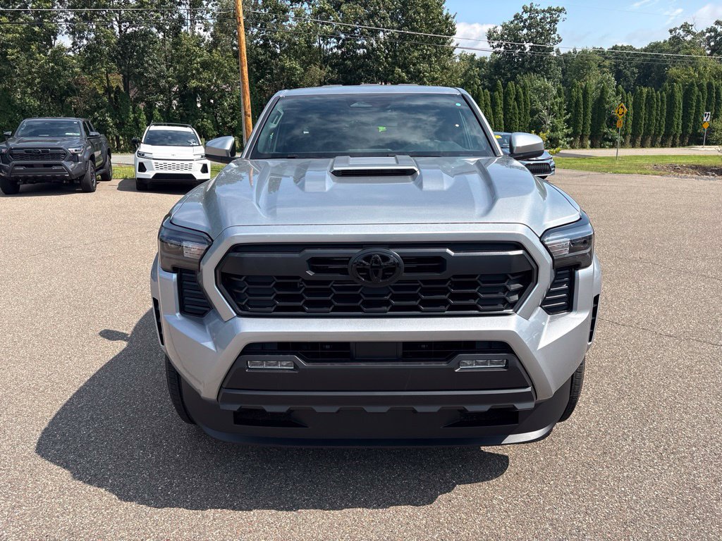 Used 2026 Toyota Tacoma TRD Sport AWD/4WD image 9