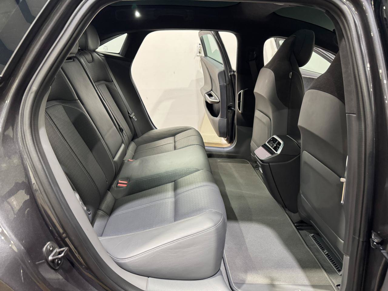 Used 2022 Lucid Air Grand Touring AWD/4WD image 13