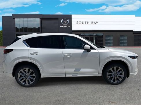 New 2025 MAZDA CX-5 AWD 2.5 S w/ Premium Plus Pkg image 2