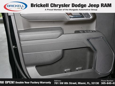 Used 2026 GMC Sierra 1500 SLT AWD/4WD image 14