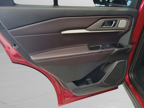 New 2026 Ford Explorer Platinum RWD image 51