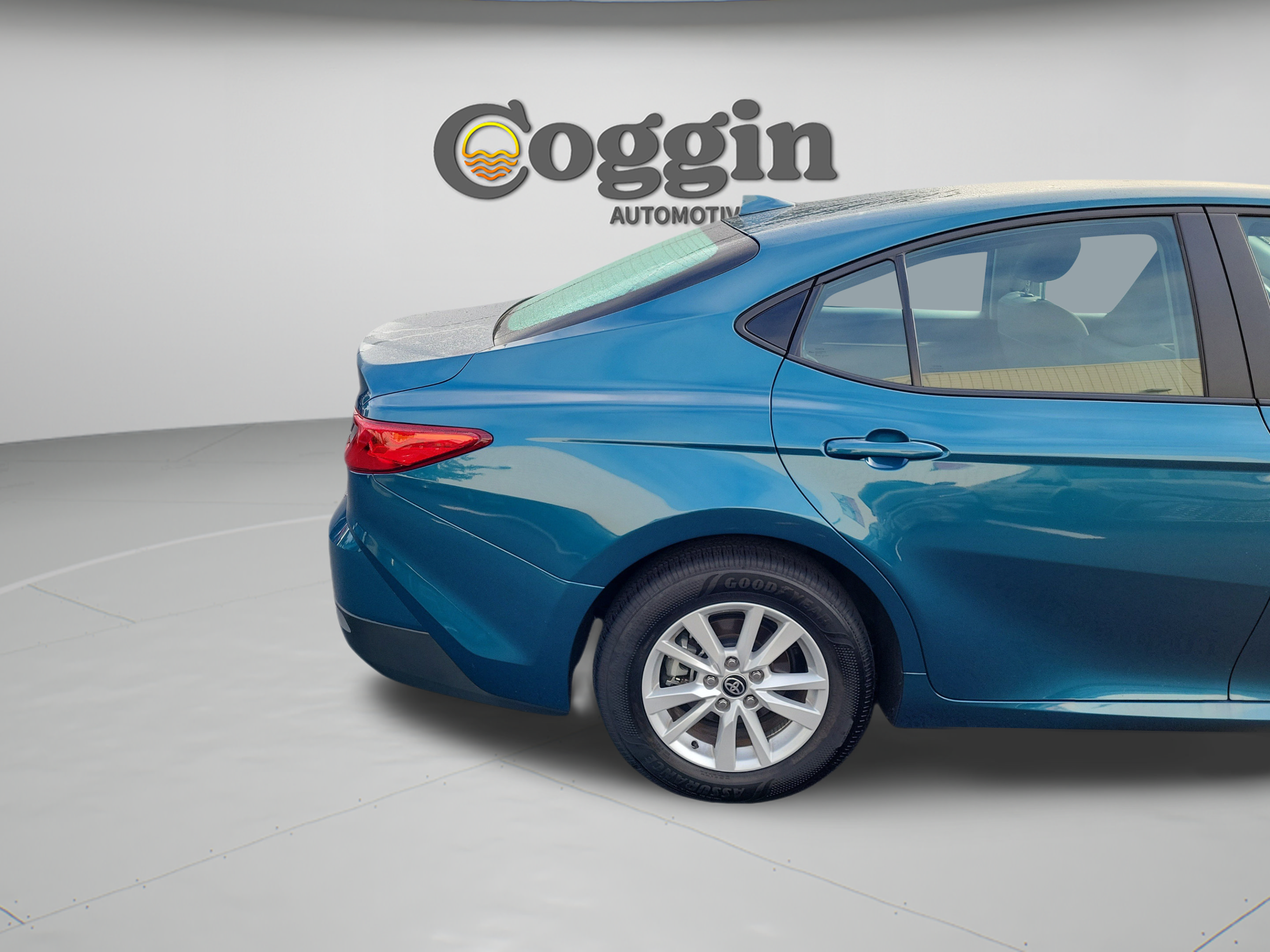 Certified 2026 Toyota Camry LE FWD image 34