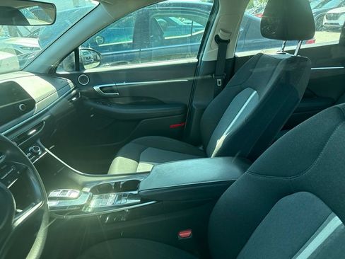 Used 2021 Hyundai Sonata SE FWD image 3