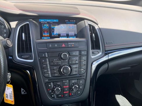 Used 2018 Buick Cascada Sport Touring w/ Dark Effects Package FWD image 33
