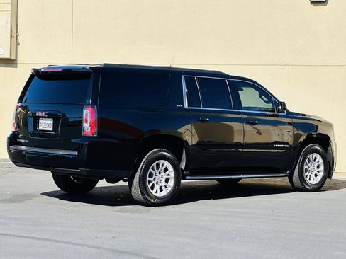 Used 2020 GMC Yukon XL SLT AWD/4WD image 8