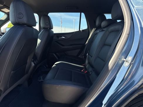 Used 2025 Chevrolet Equinox LT w/ Convenience Package II image 16