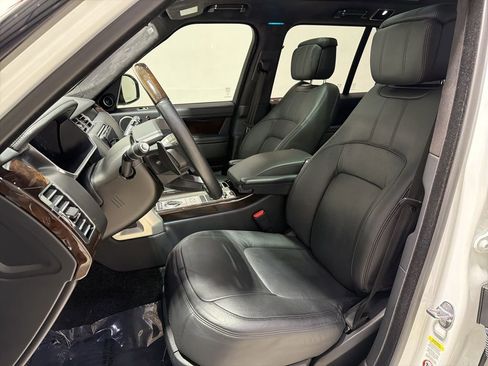 Used 2018 Land Rover Range Rover Supercharged image 10