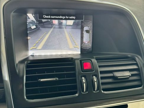 Used 2014 Volvo XC60 T6 image 29