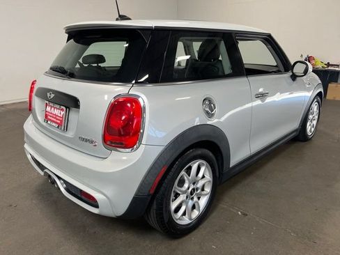 Used 2015 MINI Cooper S FWD image 3