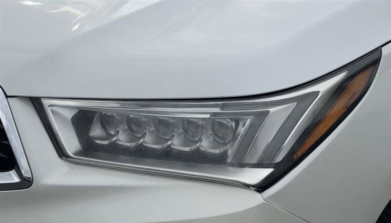 Used 2018 Acura MDX SH-AWD image 12
