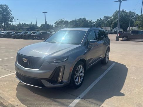 Used 2020 Cadillac XT6 Sport AWD/4WD image 7