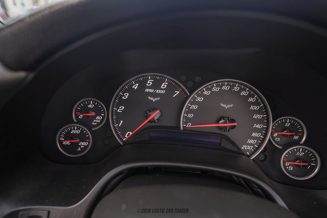 Used 2006 Chevrolet Corvette Convertible w/ Preferred Equipment Group RWD image 36