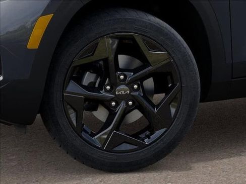 New 2026 Kia Seltos EX image 9
