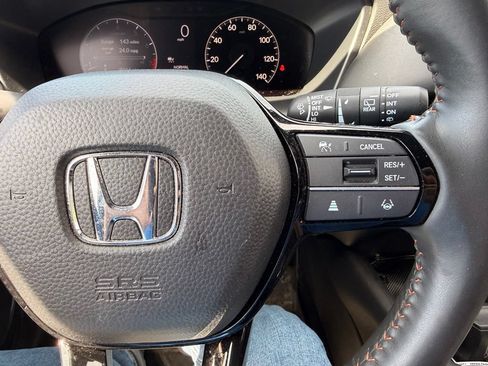 Used 2024 Honda HR-V Sport image 20