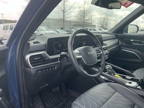 Used 2025 Kia Telluride EX X-Line image 10